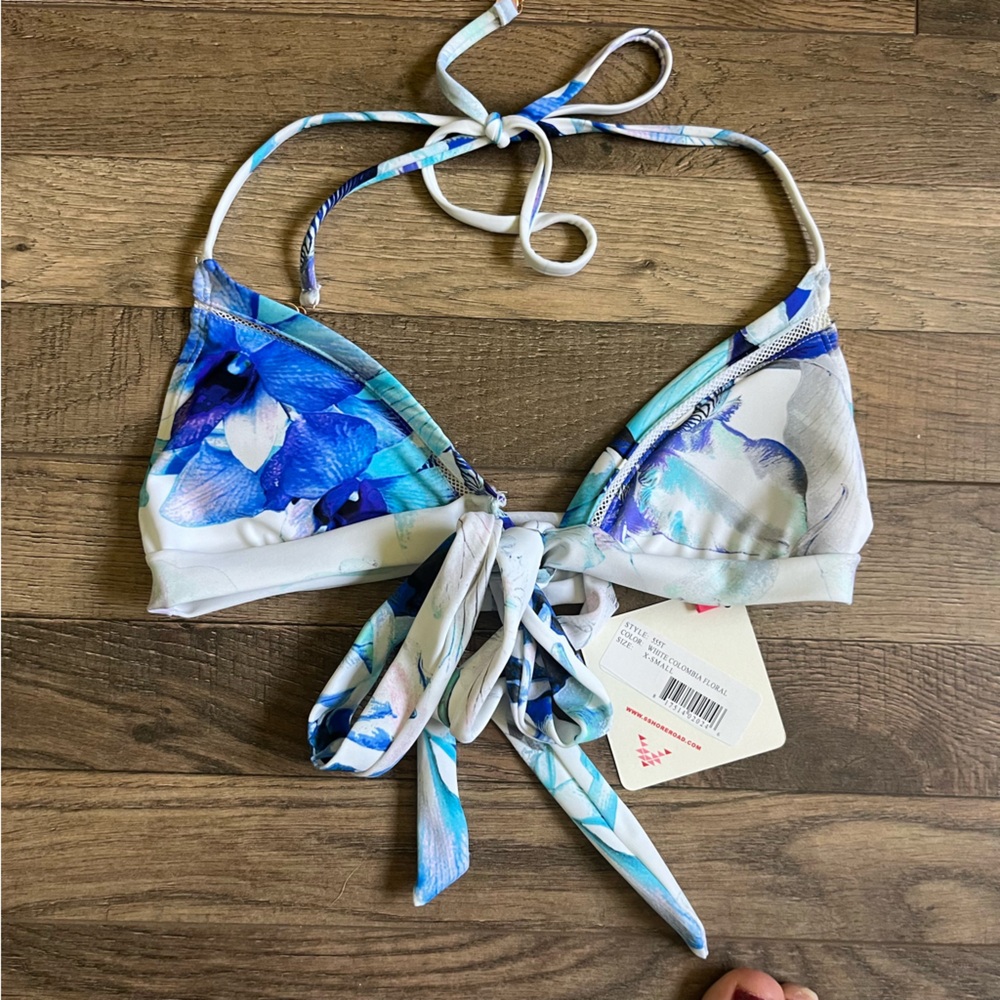 NWT 6 Shore Road White Colombia Floral Bikini Top XS